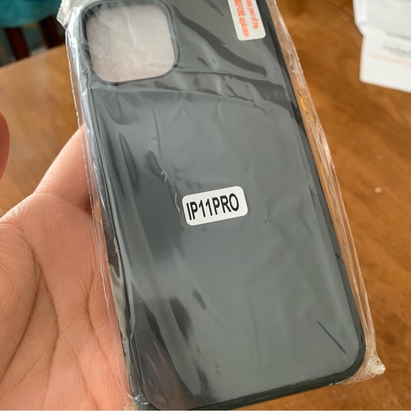 NWT iPhone 11 Pro Anti Gravity Phone Case TPU Magical Nano Suction Adsorbed Case - Picture 11 of 14